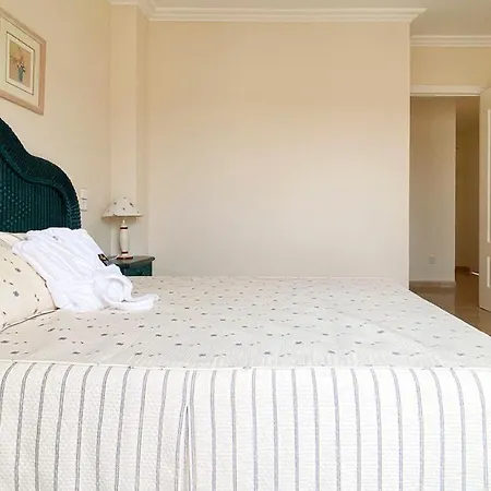 La Rosaleda 17 Apartamento